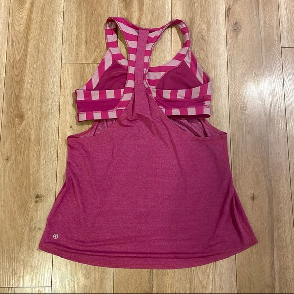 Lululemon 2 in Run Tank Top with Built in Bra Size Medium - Picture 10 of 10